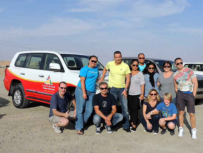 Arabian Adventures groep foto met ATN crew