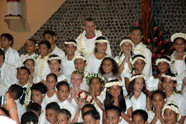 Eerste Communie Sara Ottenbourg Punaauia 2009