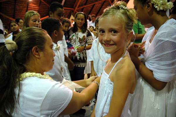 Eerste Communie Sara Ottenbourg Punaauia 2009