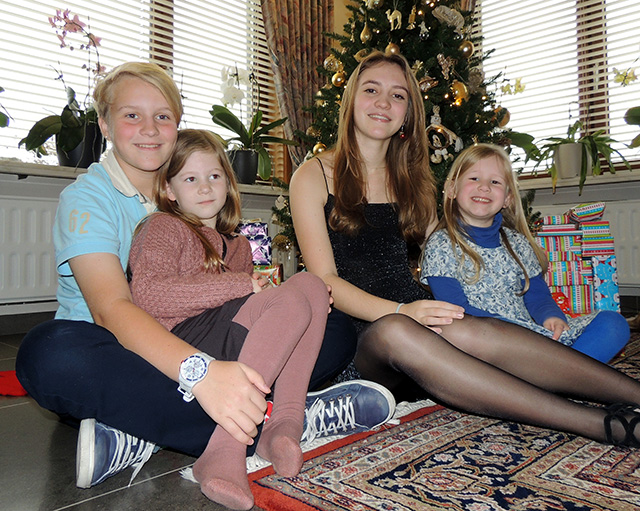 Roos, Febe, Sara en Maya