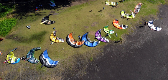 Kite Surfing in Tahiti