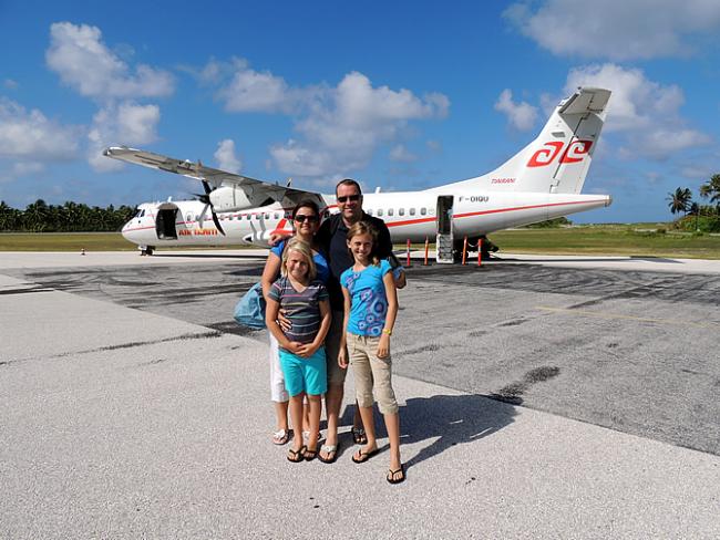 Aankomst in Tikehau met ATR van Air Tahiti (VT)