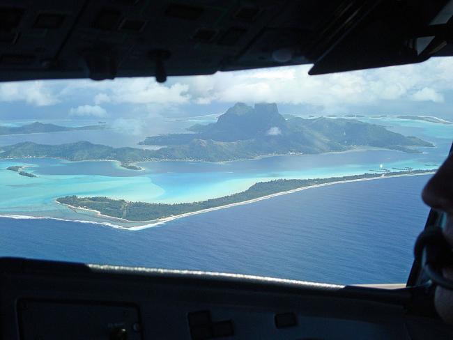 Air Tahiti vlucht Bora Bora