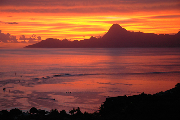 Sunset Moorea Tahiti