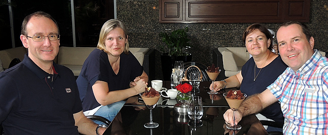 Geert, Ilse, Kristel en Jan in Café Belge (DIFC), Dubai